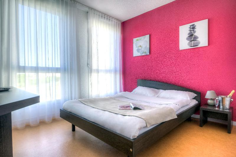 Comfort Aparthotel Besancon Hauts Du Chazal Exterior foto