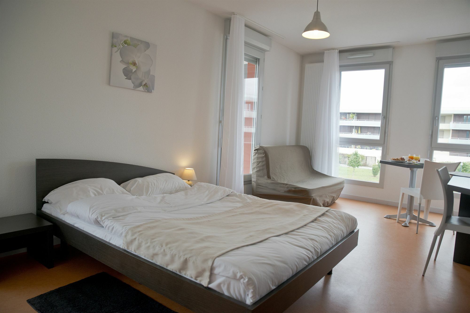 Comfort Aparthotel Besancon Hauts Du Chazal Exterior foto
